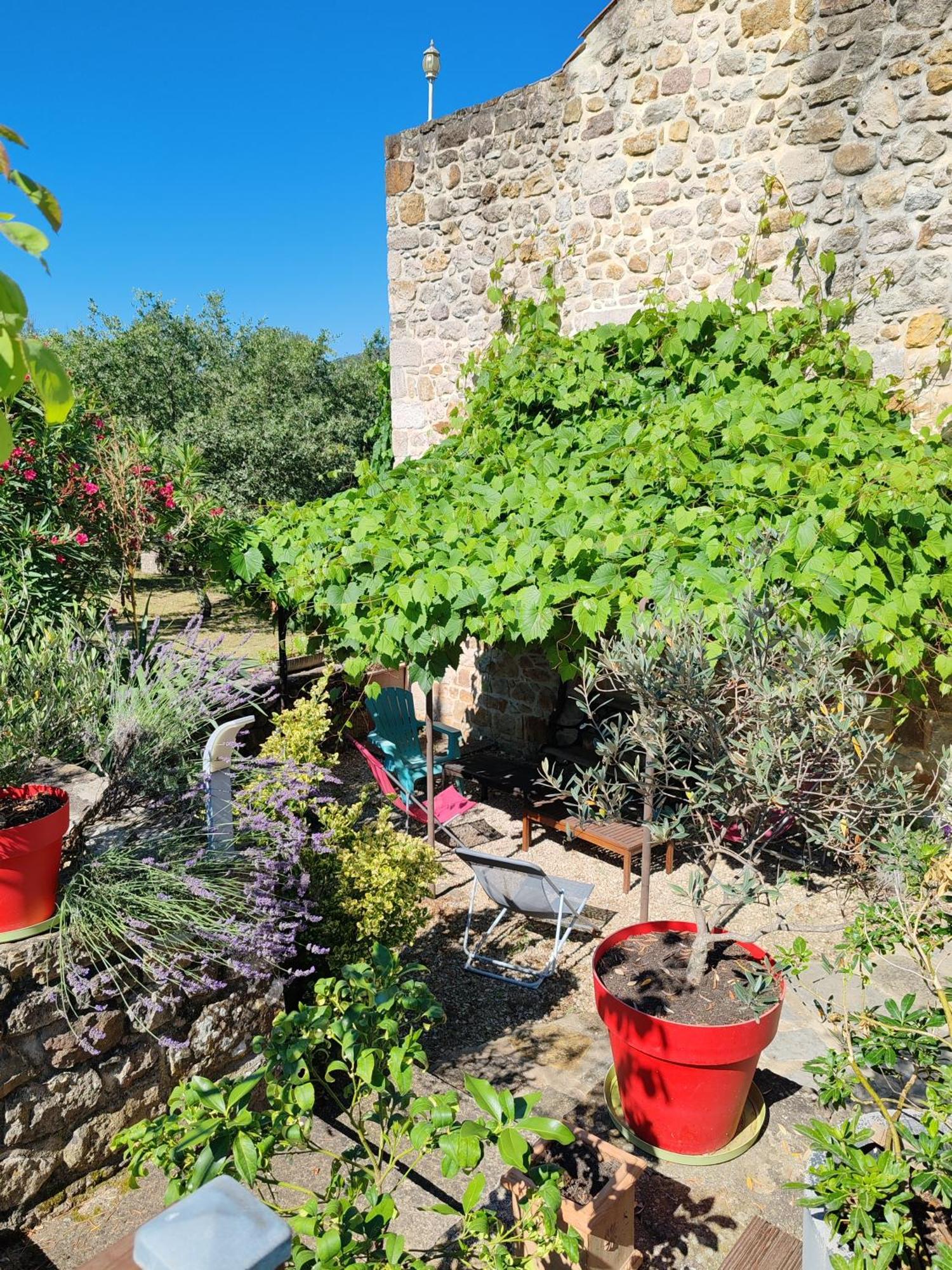 De La Musardiere D Hotes * Les Assions